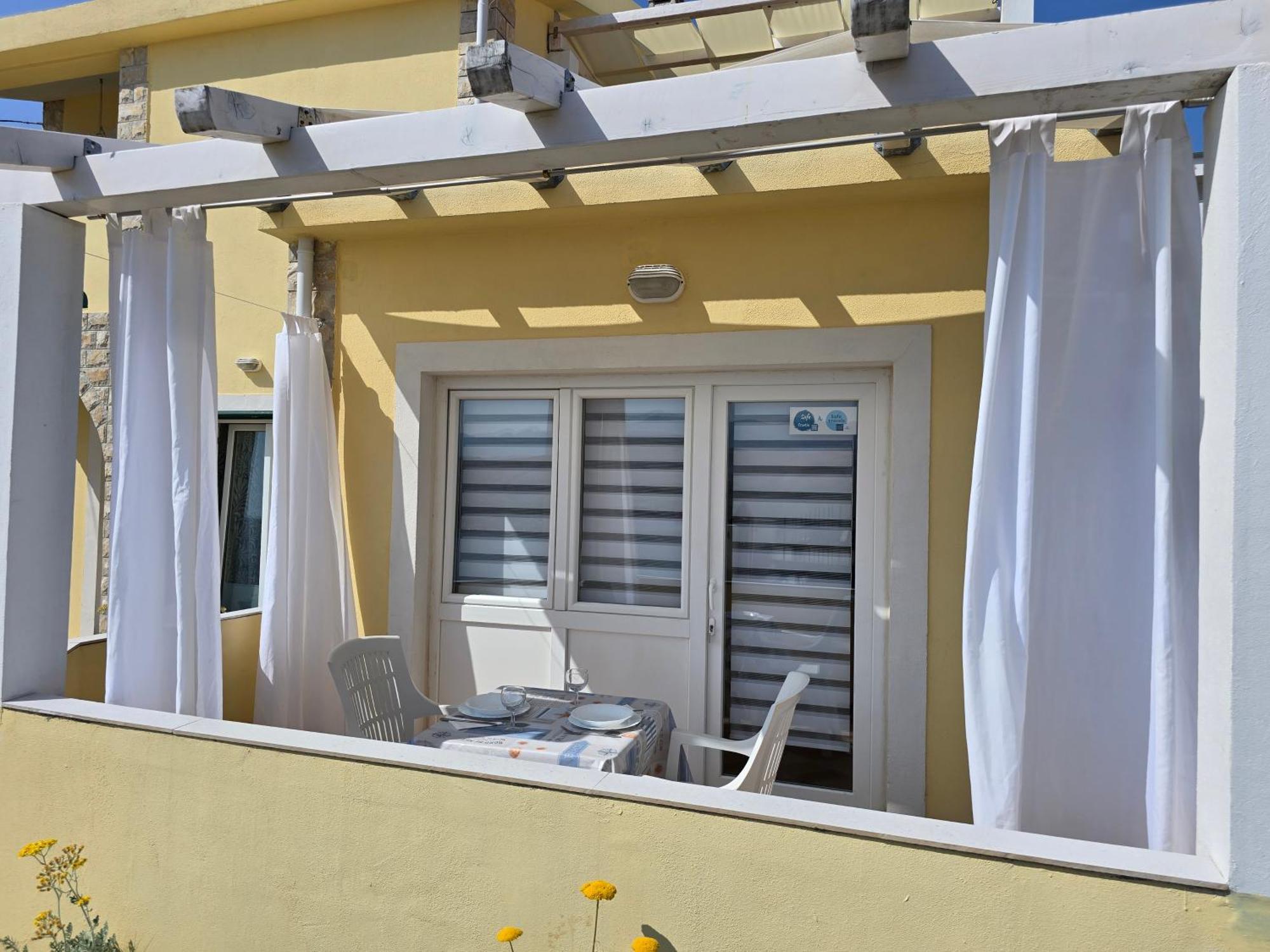 Apartman Grguric Pag Town