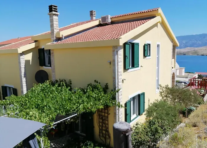 Family Apartments Grguric